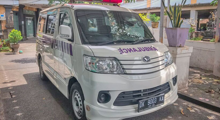 Ambulans RSU Premagana